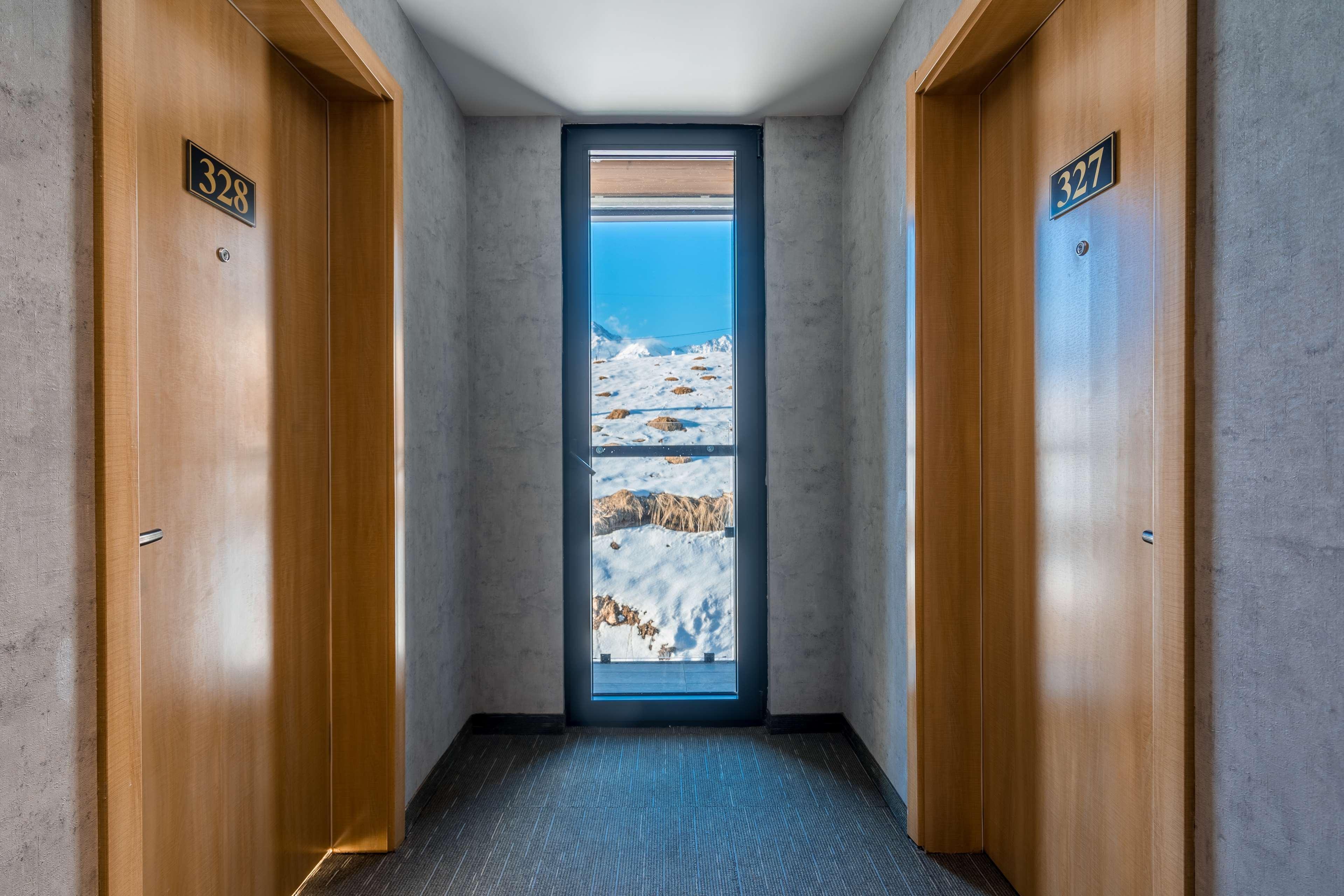 Best Western Gudauri Exterior foto